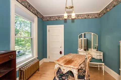 Bedroom - 1616 E 1st St, Duluth, MN 55812 photo 5 of 5