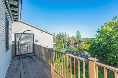 Exterior - 1616 E 1st St, Duluth, MN 55812 photo 3 of 7
