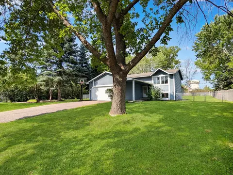 15702 92nd Pl N, Maple Grove, MN 55369