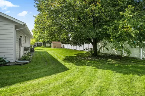 Exterior - 2000 20th St SW, Willmar, MN 56201 photo 7 of 7