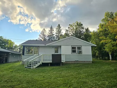 3176 Highway 332, International Falls, MN 56649