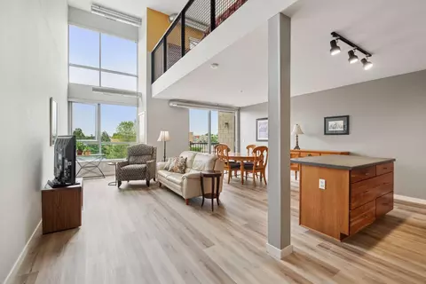 1829 3rd Ave S #212, Minneapolis, MN 55404