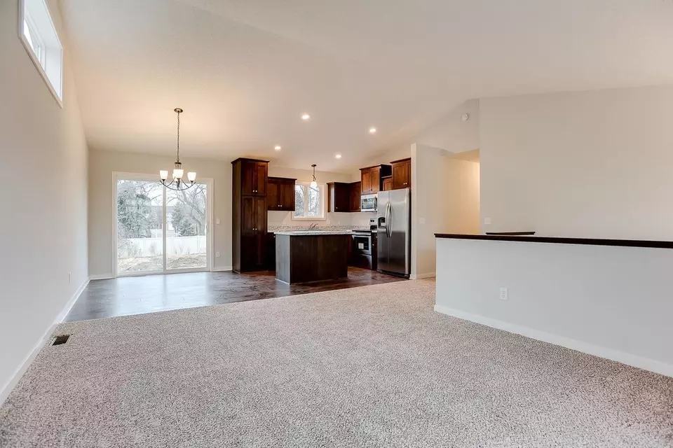  61 Nn Lakeland Ave N, Crystal, MN 55428 photo 7