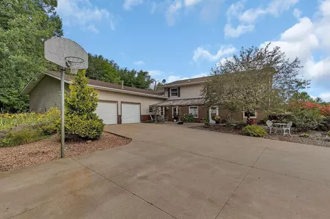 Exterior - 3863 43rd Ave S, Saint Cloud, MN 56301 photo 14 of 25
