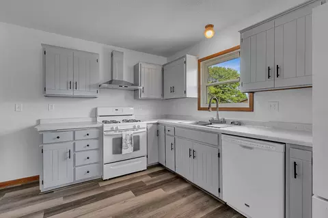 Kitchen - 3863 43rd Ave S, Saint Cloud, MN 56301 photo 1 of 5