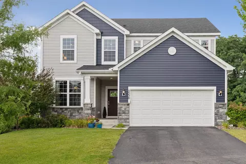 5530 Annapolis Ln N, Plymouth, MN 55446