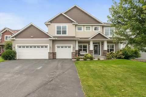 6068 158th Ct W, Apple Valley, MN 55124