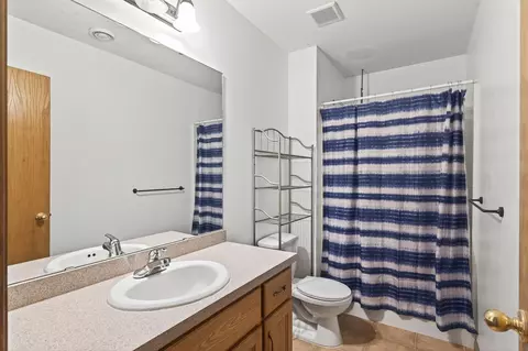 Bath - 14956 117th St SE, Becker, MN 55308 photo 2 of 2