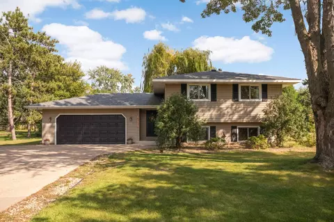 15721 Hedgehog St NW, Ramsey, MN 55303