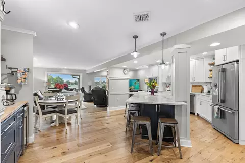 Kitchen - 4476 Denbigh Rd, Mound, MN 55364 photo 1 of 5