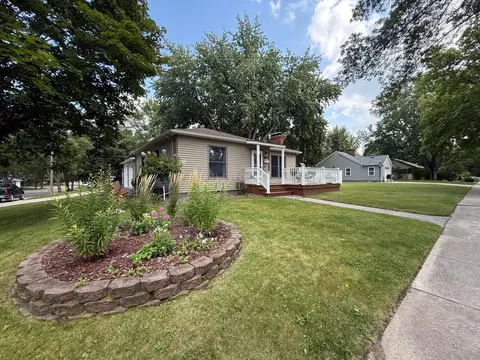 1122 N 4th St, Montevideo, MN 56265 photo 2
