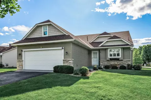 197 Century Trl, Circle Pines, MN 55014