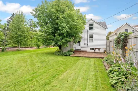 Exterior - 601 3rd Ave E, Superior, WI 54880 photo 3 of 4