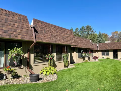 1000 Cannon Valley Dr #103, Northfield, MN 55057