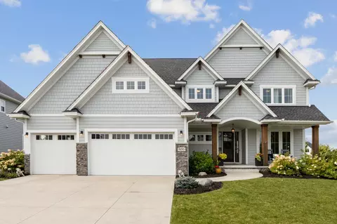 5155 Zircon Ln N, Plymouth, MN 55446