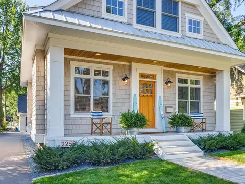 2258 3rd St, White Bear Lake, MN 55110