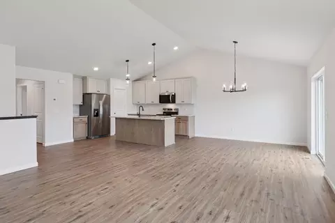 1096 Prospect Pointe Rd, Jordan, MN 55352 photo 4