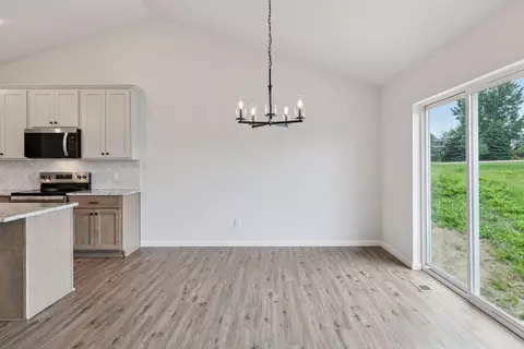 1096 Prospect Pointe Rd, Jordan, MN 55352 photo 6