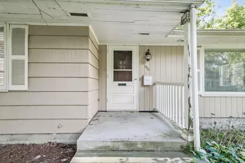 Exterior - 150 Bell St, Excelsior, MN 55331 photo 2 of 7
