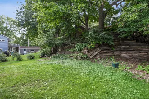 Exterior - 150 Bell St, Excelsior, MN 55331 photo 6 of 7
