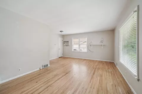 Living - 150 Bell St, Excelsior, MN 55331 photo 1 of 4