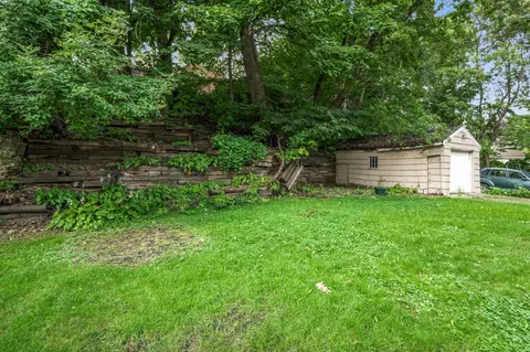 Exterior - 150 Bell St, Excelsior, MN 55331 photo 7 of 7