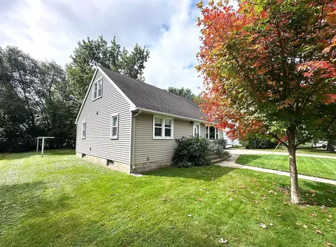 116 Able St E, Saint Joseph, MN 56374 photo 2