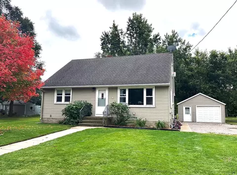 116 Able St E, Saint Joseph, MN 56374