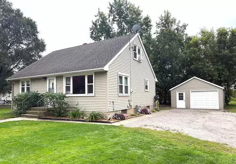 116 Able St E, Saint Joseph, MN 56374 photo 3