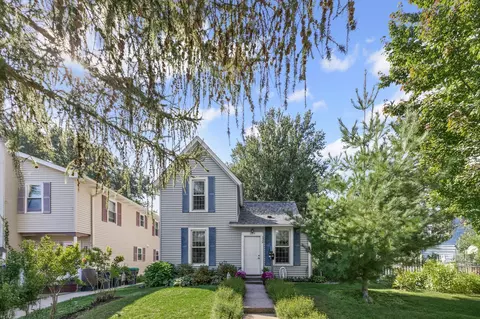 2594 15th Ave E, North Saint Paul, MN 55109