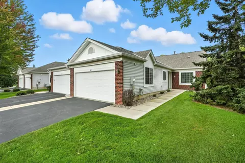 803 Lake Ridge Dr, Woodbury, MN 55129