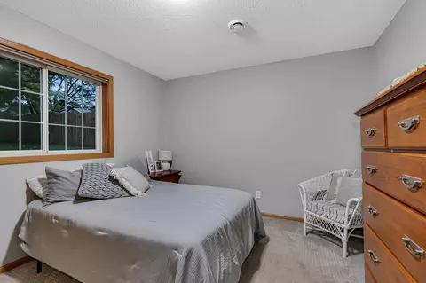 Bedroom - 606 25th St SE, Willmar, MN 56201 photo 3 of 3