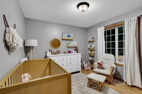 Bedroom - 606 25th St SE, Willmar, MN 56201 photo 2 of 3
