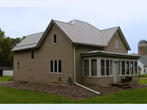 14984 135th St, Foreston, MN 56330
