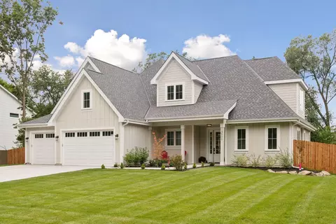 3500 Leroy St, Wayzata, MN 55391