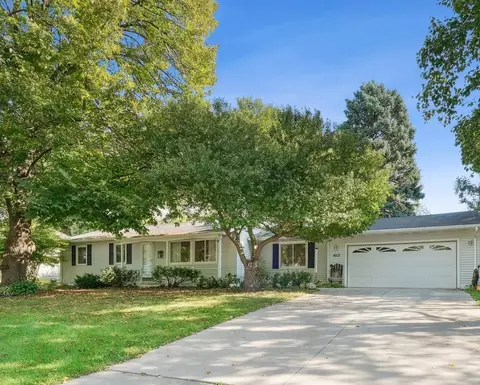 4012 Cranbrook Dr, White Bear Lake, MN 55110