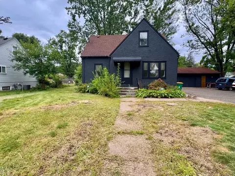 5637 Bryant Ave N, Brooklyn Center, MN 55430