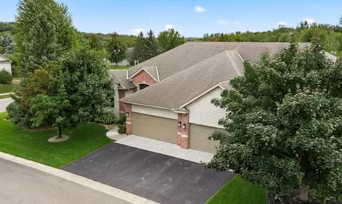 11001 Preserve Cir N, Champlin, MN 55316