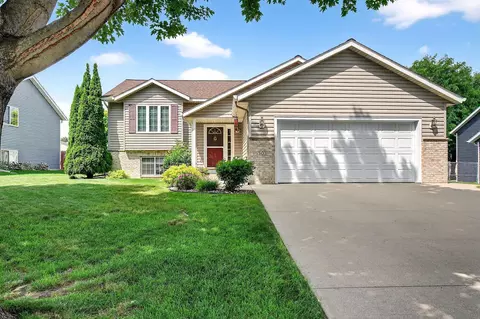 503 13th Ave NW, Kasson, MN 55944