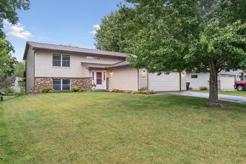 1939 Murphy Ave, Shakopee, MN 55379