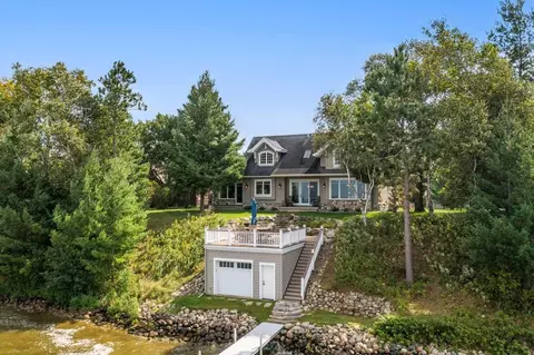 10166 Birch Grove Rd, East Gull Lake, MN 56401