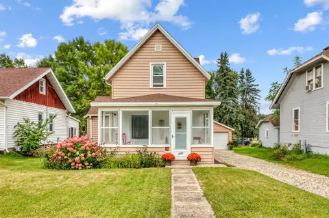 226 Willow St E, Detroit Lakes, MN 56501
