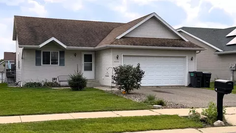 4094 Trumpeter Dr SE, Rochester, MN 55904