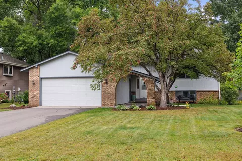 6471 Arthur St NE, Fridley, MN 55432