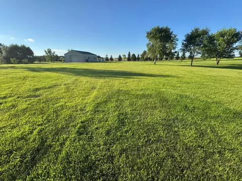 41121 429th St, Perham Twp, MN 56573 photo 2