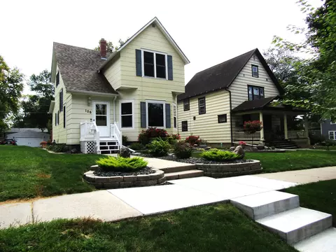 106 N 9th St, Montevideo, MN 56265
