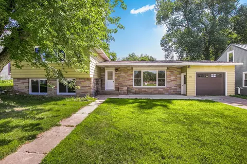 280 Meeker Ave S, Watkins, MN 55389