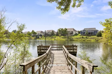 1426 Riverpointe Rd, Watertown, MN 55388