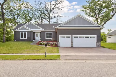 21212 Old Lake George Blvd NW, Oak Grove, MN 55303