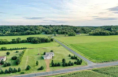 2718 55th Ave, Osceola, WI 54020